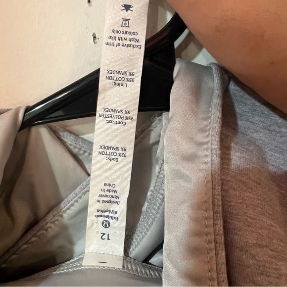 Lululemon Athletica Size 12 All Good Pullover Hoodie - Picture 3 of 4
